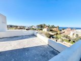 Girne Lapta Bölgesinde 2+1 Satılık Teraslı İkiz Villa