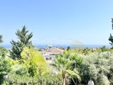 KKTC Girne Ozanköy'de Satılık Türk Malı Süper Lüx 4+1 Villa