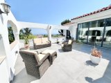 KKTC Girne Ozanköy'de Satılık Türk Malı Süper Lüx 4+1 Villa