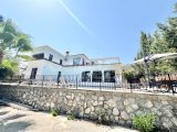 KKTC Girne Ozanköy'de Satılık Türk Malı Süper Lüx 4+1 Villa