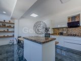 KKTC Girne Ozanköy'de Havuzlu 4+1 Ultra Lüks Villa - Geniş Bahçe, Eşsiz Konum!