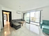 Girne Merkezde Full Deniz Manzaralı Satılık Geniş 3 + ! Daire