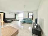Girne Merkezde Full Deniz Manzaralı Satılık Geniş 3 + ! Daire