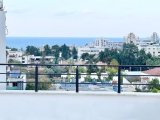 Girne Merkezde Full Deniz Manzaralı Satılık Geniş 3 + ! Daire