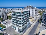Girne Merkez'de Satılık Lüx Geniş Daire