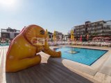 İskele Long Beach’te Denize Yürüme Mesafesinde, Ful Eşyalı, 50 Ay Vade ile Stüdyo Taşınmaya Hazır Daireler Seni Bekliyor