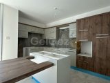 Lefkoşa Yenikent’te Dağ ve Şehir Manzaralı Lüks 4+1 Çatı Katı ve Misafir Evi