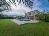 Alagadi’de Kiralık 3+1 Villa – Özel Havuzlu, Plaja Yakın