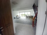 Girne Alsancak bölgesinde satılık 3+1 lüks ikiz villa