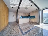KKTC Girne Bellapais'te Deniz ve Dağ Manzaralı Ultra Lüks Satılık 3+1 Penthouse