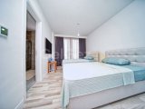 Girne Bellapais Bölgesinde, Türk Malı, Triplex, 5+2, Yüzme Havuzlu Satılık Lüks Villa