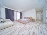 Girne Bellapais Bölgesinde, Türk Malı, Triplex, 5+2, Yüzme Havuzlu Satılık Lüks Villa