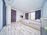 Girne Bellapais Bölgesinde, Türk Malı, Triplex, 5+2, Yüzme Havuzlu Satılık Lüks Villa