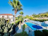 KKTC BELLAPAİS BÖLGESİNDE SATILIK 3+1 HAVUZLU VİLLA