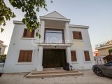 KKTC GİRNE BELLAPAİS BÖLGESİNDE SATILIK LÜKS 4+2 VİLLA