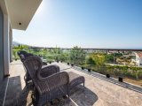 KKTC GİRNE BELLAPAİS BÖLGESİNDE SATILIK LÜKS 4+2 VİLLA