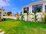 KKTC Girne Çatalköy'de Satılık Ultra Lüks 4+1 Muhteşem Villa