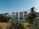 KKTC Girne Esentepe'nin En Donanımlı Sitesinde Denize Yakın Satılık 1+0 Havuz Cepheli Daire