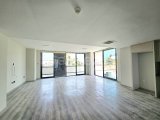 KKTC Girne Merkezde Geniş Teraslı Türk Malı 2+1 Satılık Daire