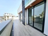KKTC Girne Merkezde Geniş Teraslı Türk Malı 2+1 Satılık Daire