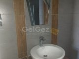 Girne Merkez'de 20 Temmuz stadyumu civarında satılık 3+1 daire