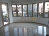 Girne Merkez'de 20 Temmuz stadyumu civarında satılık 3+1 daire