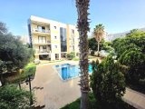KKTC Girne Merkezde Havuzlu Site İçerisinde Satılık Geniş 3+1 Daire