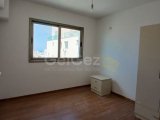 Girne Merkezde Satılık 1+1 Daire