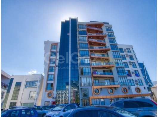 KKTC Girne Merkezde Ana Cadde Üzeri Tabela Değeri Yüksek Satılık 2+1 Dubleks Ofis