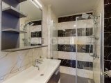 KKTC Girne Merkezde Site İçerisinde Özel Teras Yüzme Havuzlu Satılık 4+1 Tripleks Penthouse