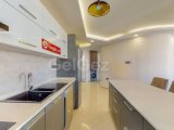 KKTC Girne Merkezde Site İçerisinde Özel Teras Yüzme Havuzlu Satılık 4+1 Tripleks Penthouse