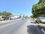 KKTC Girnede Ana Cadde Üzeri Tabela Değeri Çok Yüksek Kiralık Çift Dükkan