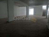 Girne Karaoğlanoğlu'nda ana yol üstü 617 m2 lik mükemmel bir konumda satılık dükkan