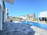 KKTC Karmi'de Site İçerisinde Eşyalı Satılık 4+1 Havuzlu Lüks Villa