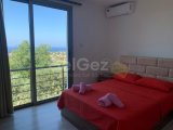 Lapta’da Günlük Kiralık 4+1 Villa – Yüzme Havuzlu, Minimum 3 Gün Konaklama
