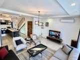 Zeytinlik’te Günlük Kiralık 3+1, 3 Banyolu Villa – Ortak Havuzlu, Minimum 3 Gün Konaklama