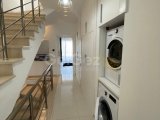 Zeytinlik’te Günlük Kiralık 3+1, 3 Banyolu Villa – Ortak Havuzlu, Minimum 3 Gün Konaklama • Konum: Zeytinlik