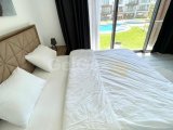 Zeytinlik’te Günlük Kiralık 3+1, 3 Banyolu Villa – Ortak Havuzlu, Minimum 3 Gün Konaklama • Konum: Zeytinlik