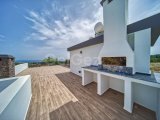KKTC Girne Zeytinlik Bölgesinde Satılık Türk Tapulu Lüks 4+1 Havuzlu Villa
