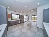 KKTC Girne Zeytinlik Bölgesinde Satılık Türk Tapulu Lüks 4+1 Havuzlu Villa
