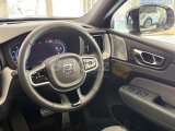 2022 VOLVO XC60 B6 R-Design AWD