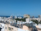 Girne merkezde satılık 1+1 lüks penthouse