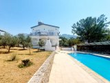 Girne Çatalköyde kiralık 3+1 villa