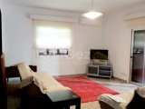 Girne merkezde kız öğrencilere ( lord palas) kiralık 2+1 daire