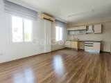 Girne merkezde satılık Türk koçanlı 1+1 daire