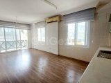 Girne merkezde satılık Türk koçanlı 1+1 daire