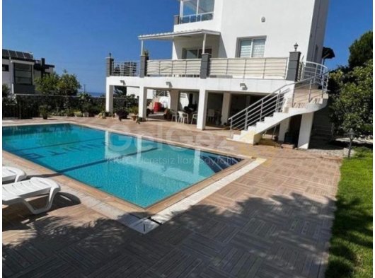 Girne Kiralı Villa