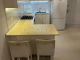 İskelede havuzlu site içerisinde deniz manzaralı daire