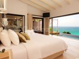 KIBRISTA GİRNEDE SATILIK HOTEL