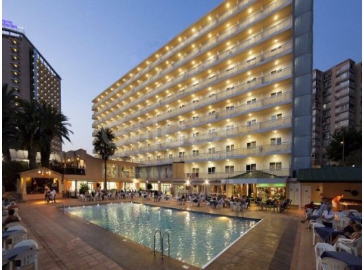 GİRNE MERKEZDE SATILIK APART HOTEL BİLGİ İÇİN +905338517636 ULAŞABİLİRSİNİZ